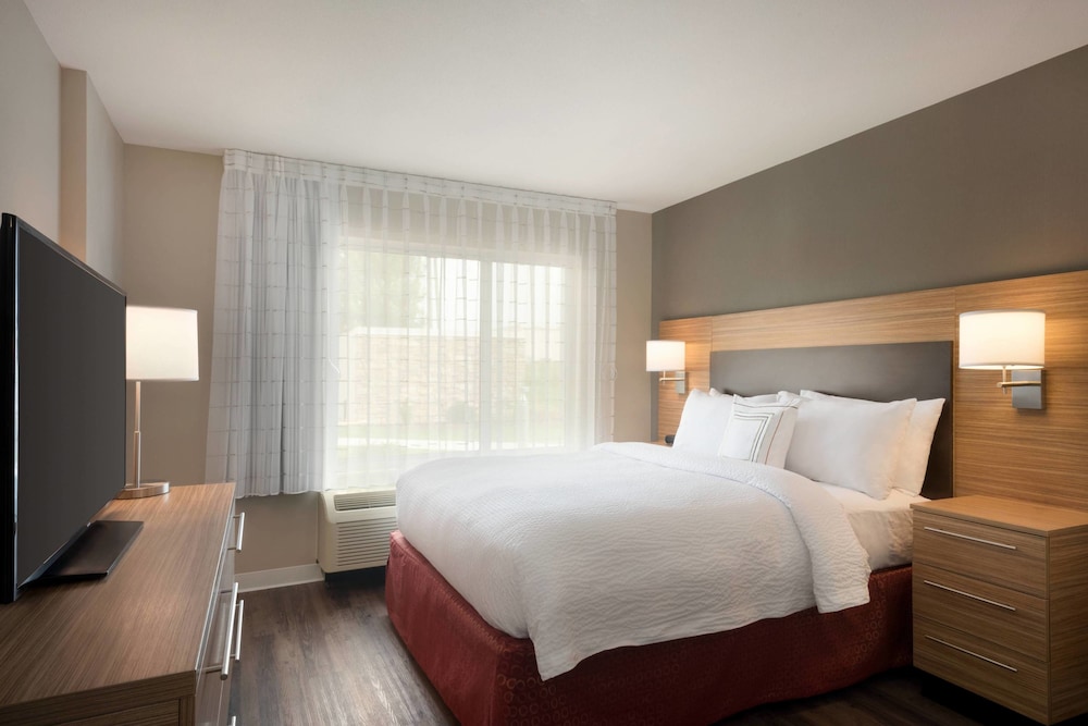 TownePlace Suites by Marriott Minooka 12/45