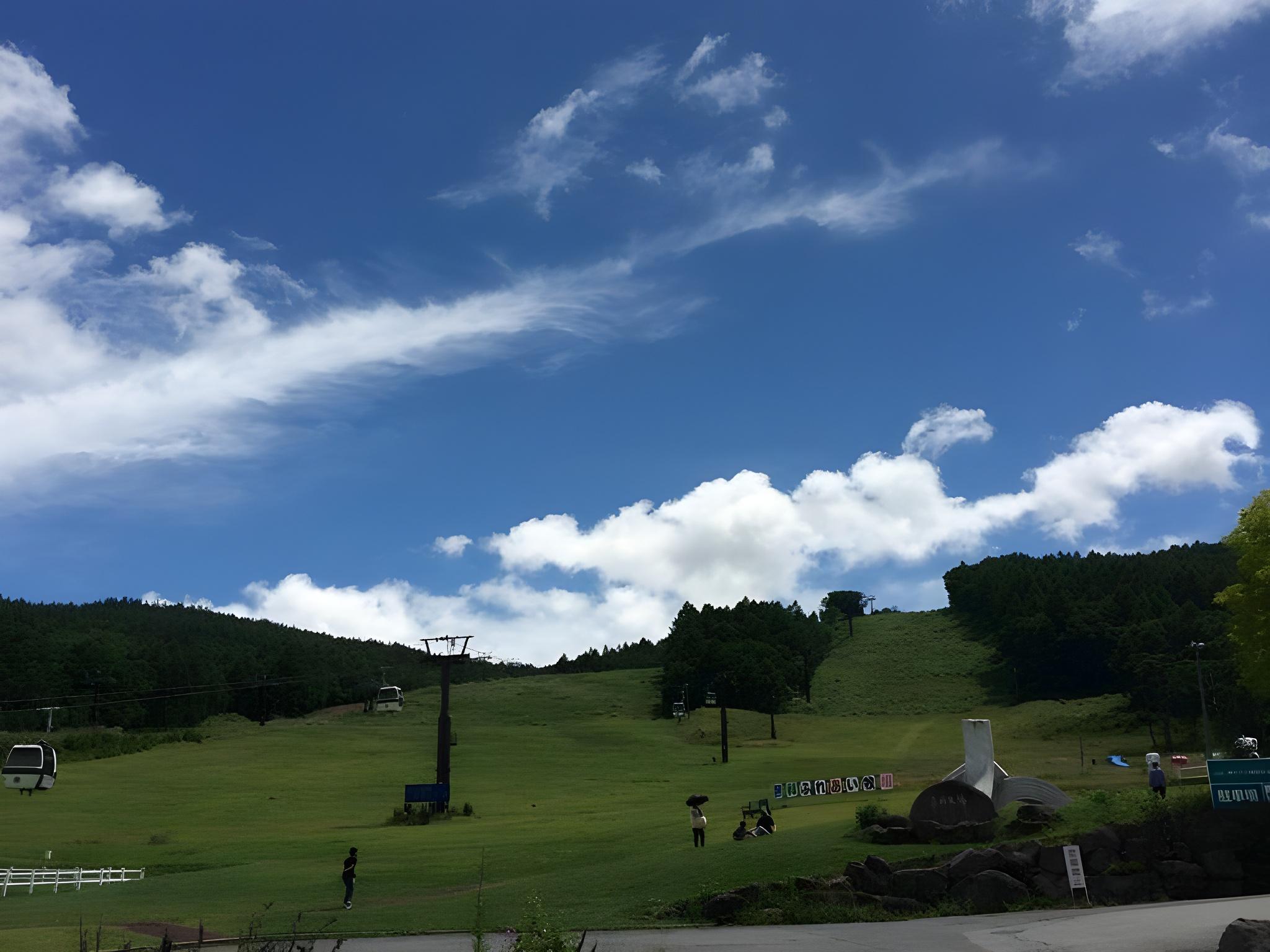 IKENOTAIRA SHIRAKABA KOGEN HOTEL 24/26