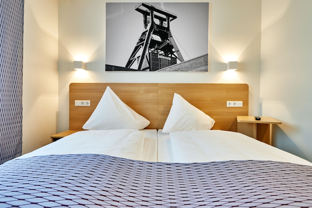 Mcdreams Hotel Essen-City 10/22