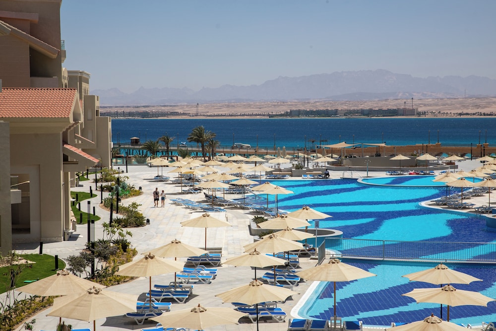 SRNTY Sahl Hasheesh 64/68