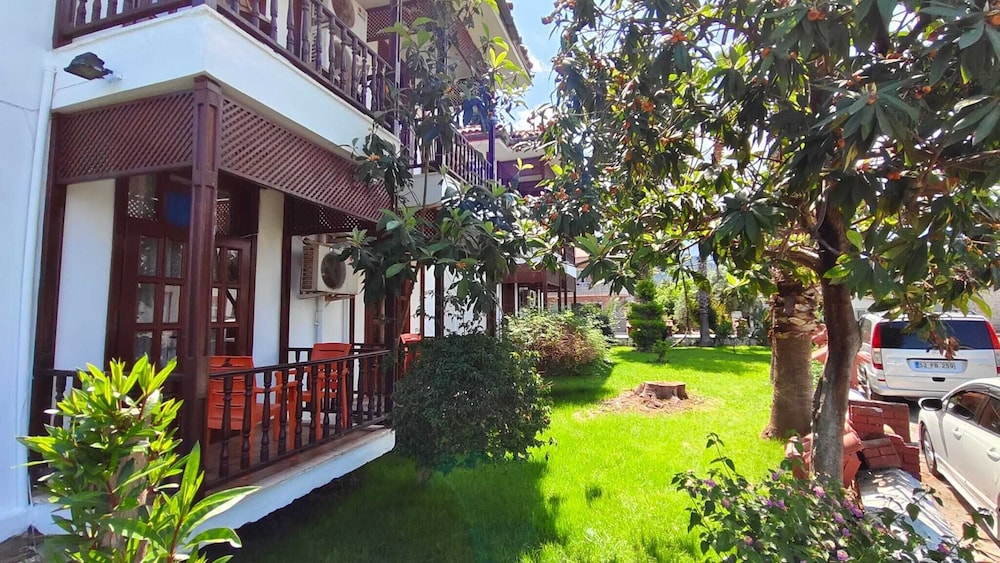 Hotel Palma Rosa 46/50