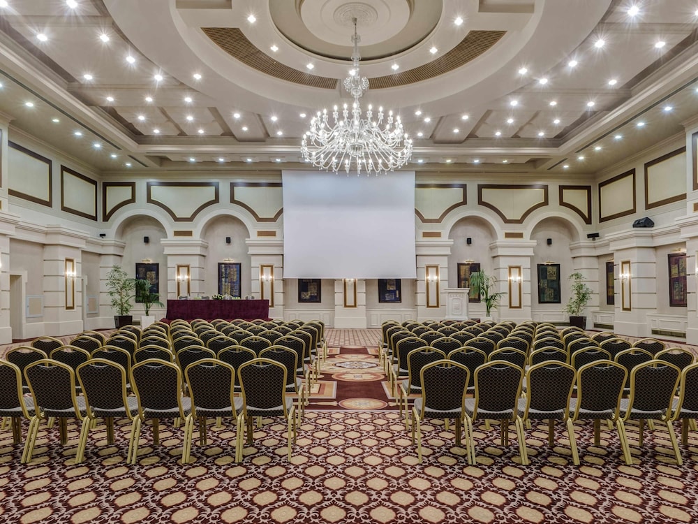 Rixos President Astana Hotel 76/85
