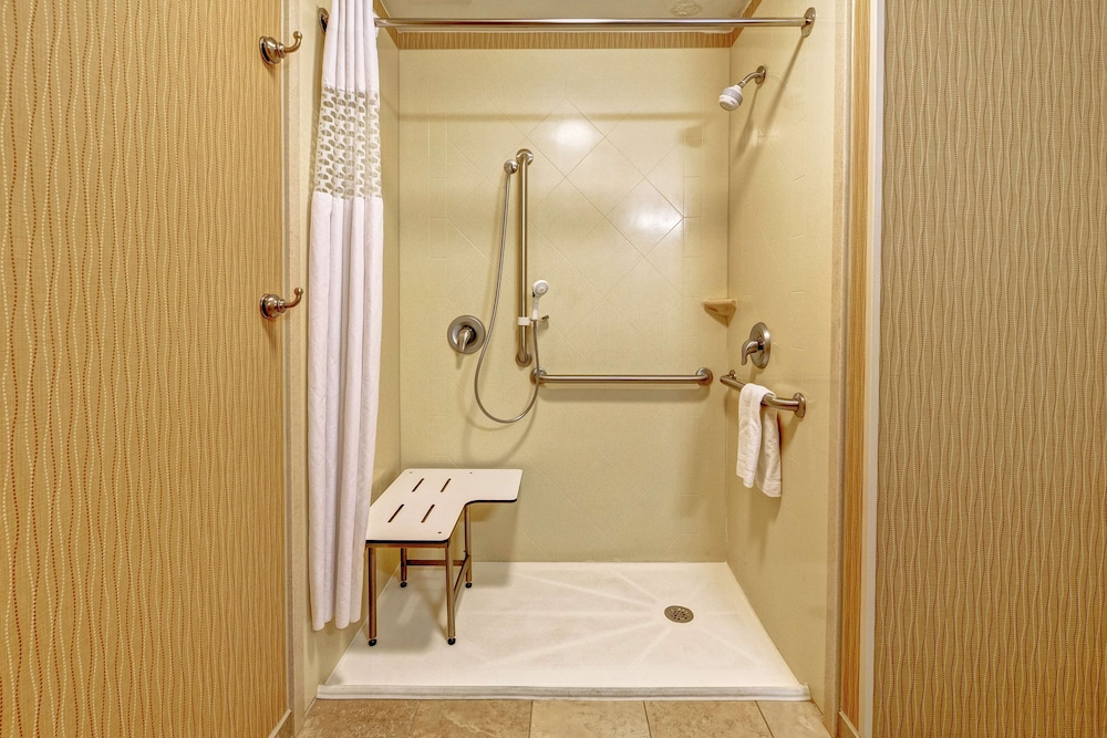 Hampton Inn Suites Minneapolis St Paul Arpt-Mall of America 13/44
