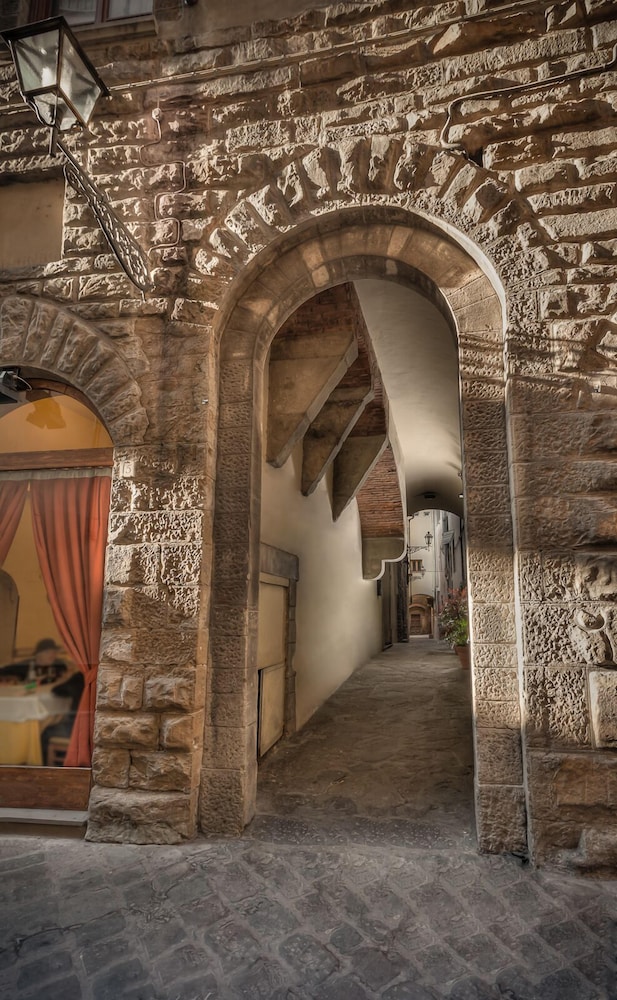 Relais Uffizi 3/60