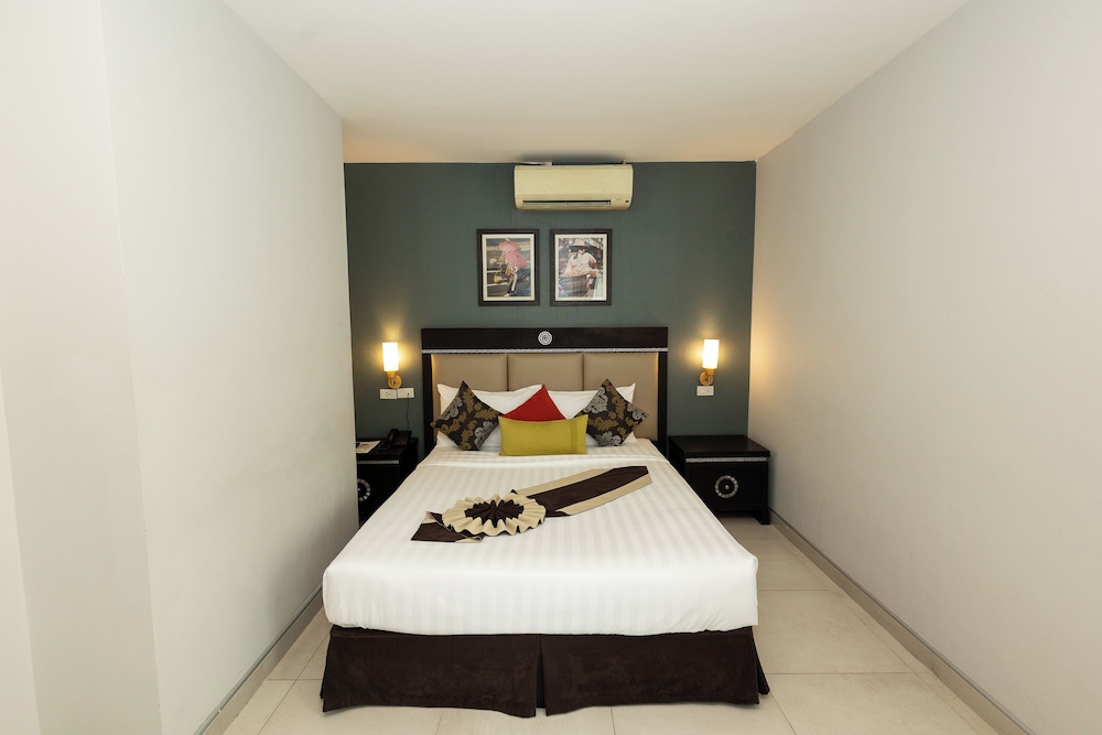 Mac Boutique Suites 18/69