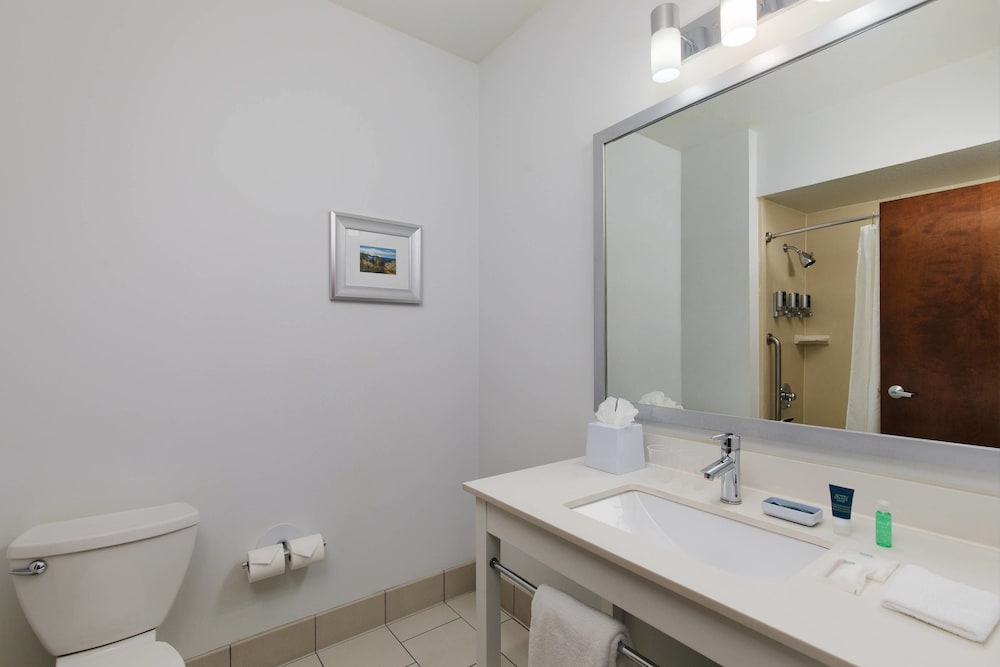 Four Points by Sheraton Portland East 7/26