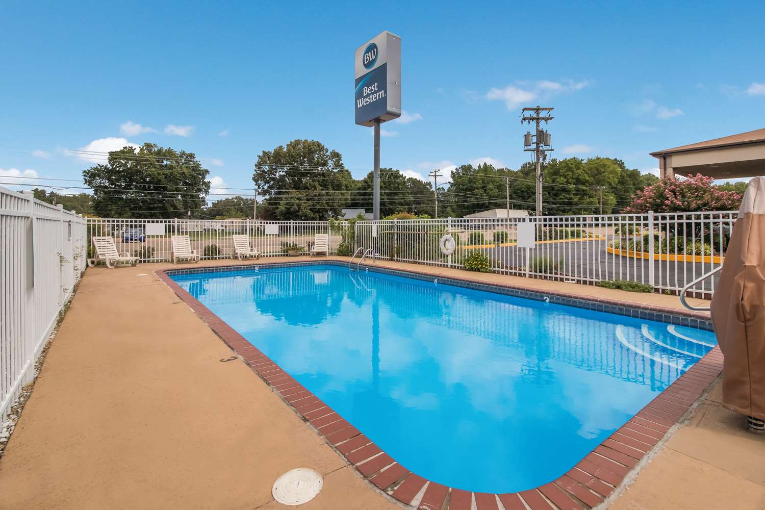 Best Western Mckenzie 23/34