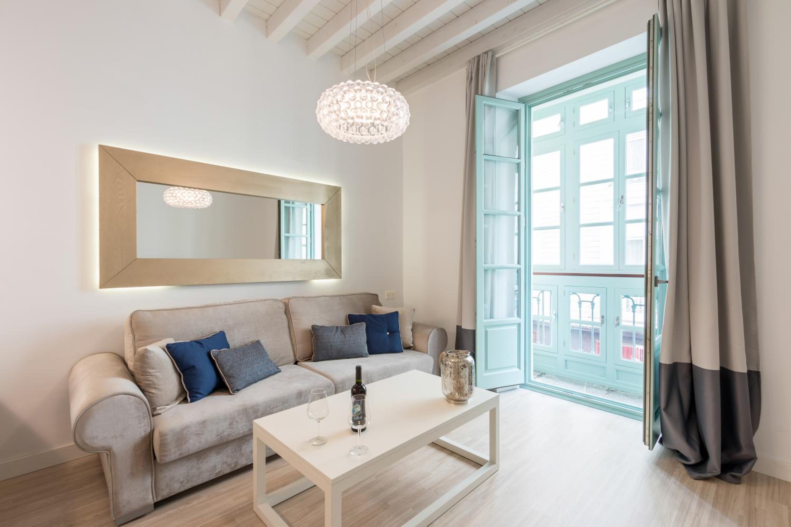 2 Bedrooms, Apartment, Twin Beds
