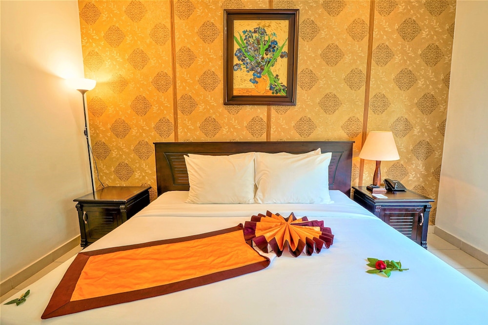 Sea Lion Beach Resort And Spa 18/59