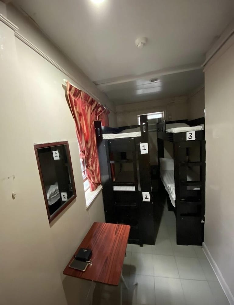 New Guangzhou Guest House 10/45