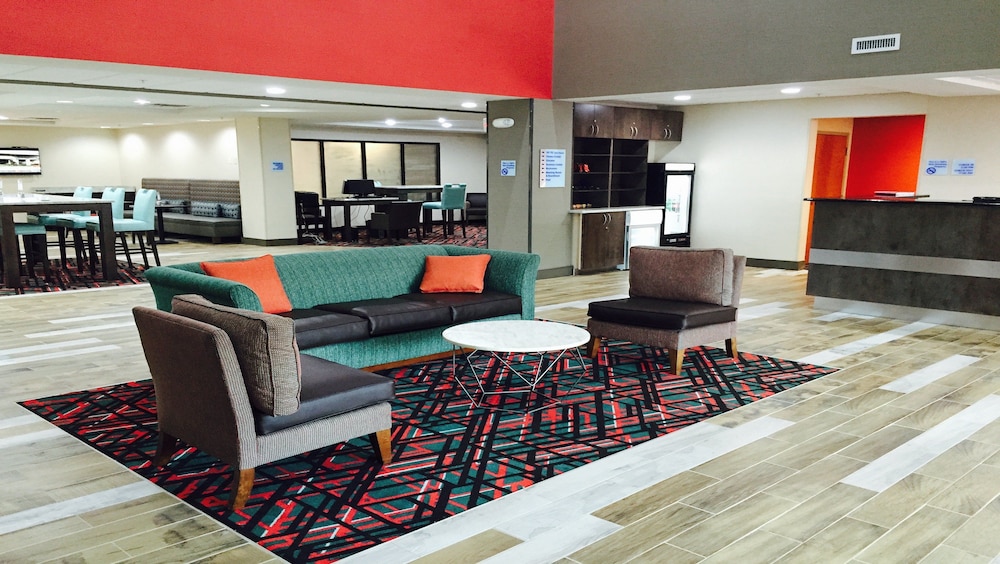 Holiday Inn Express Madison 29/45