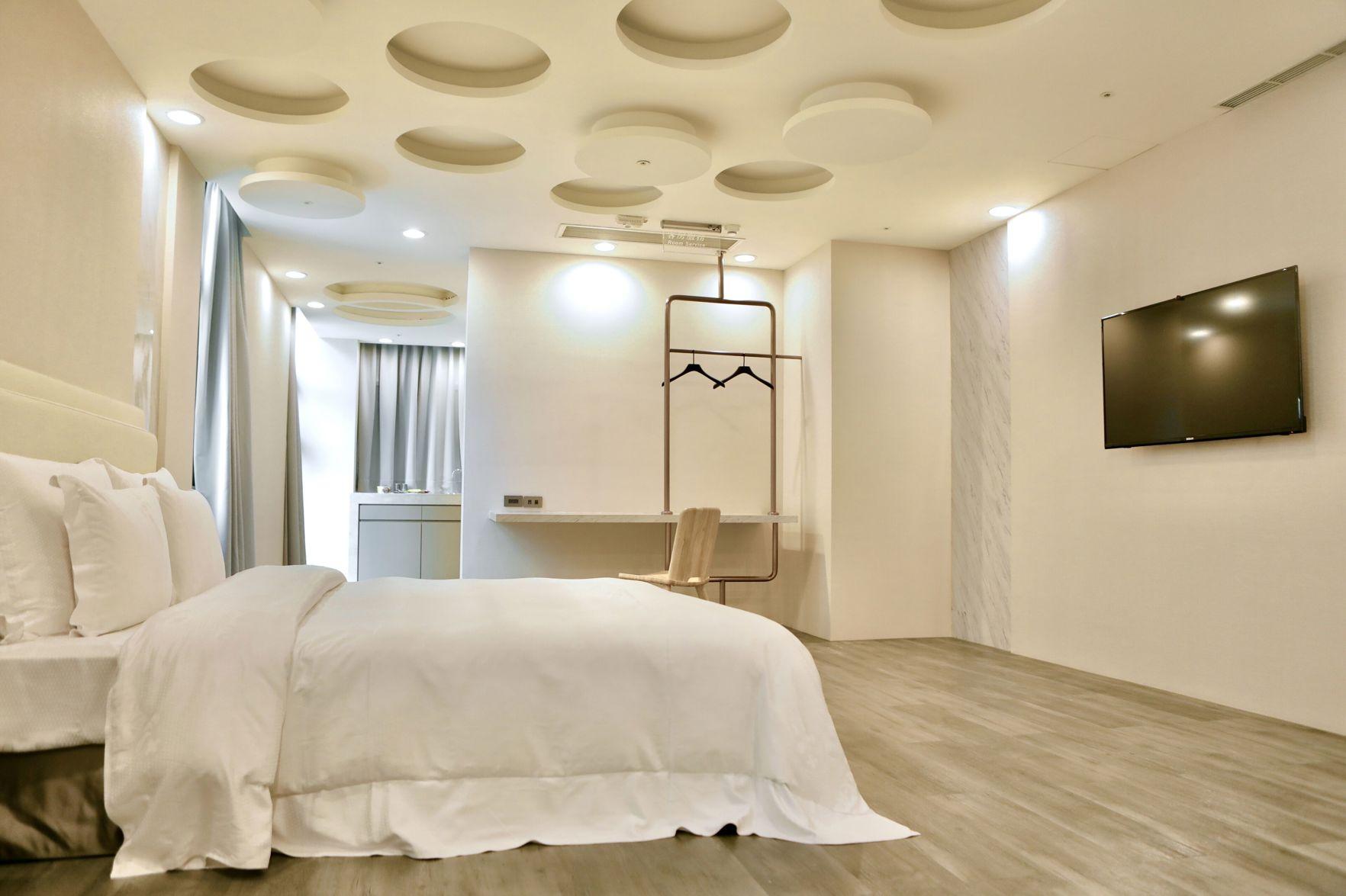 Exclusive, Double Bed
