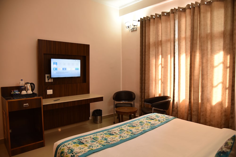 Mastiff Hotel Palampur 26/56