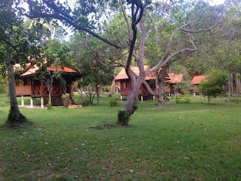 JOY BUNGALOW 28/49