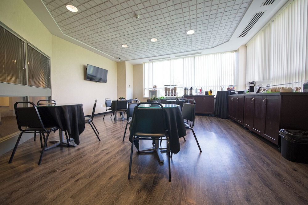 Residence Conference Centre Windsor 44/56