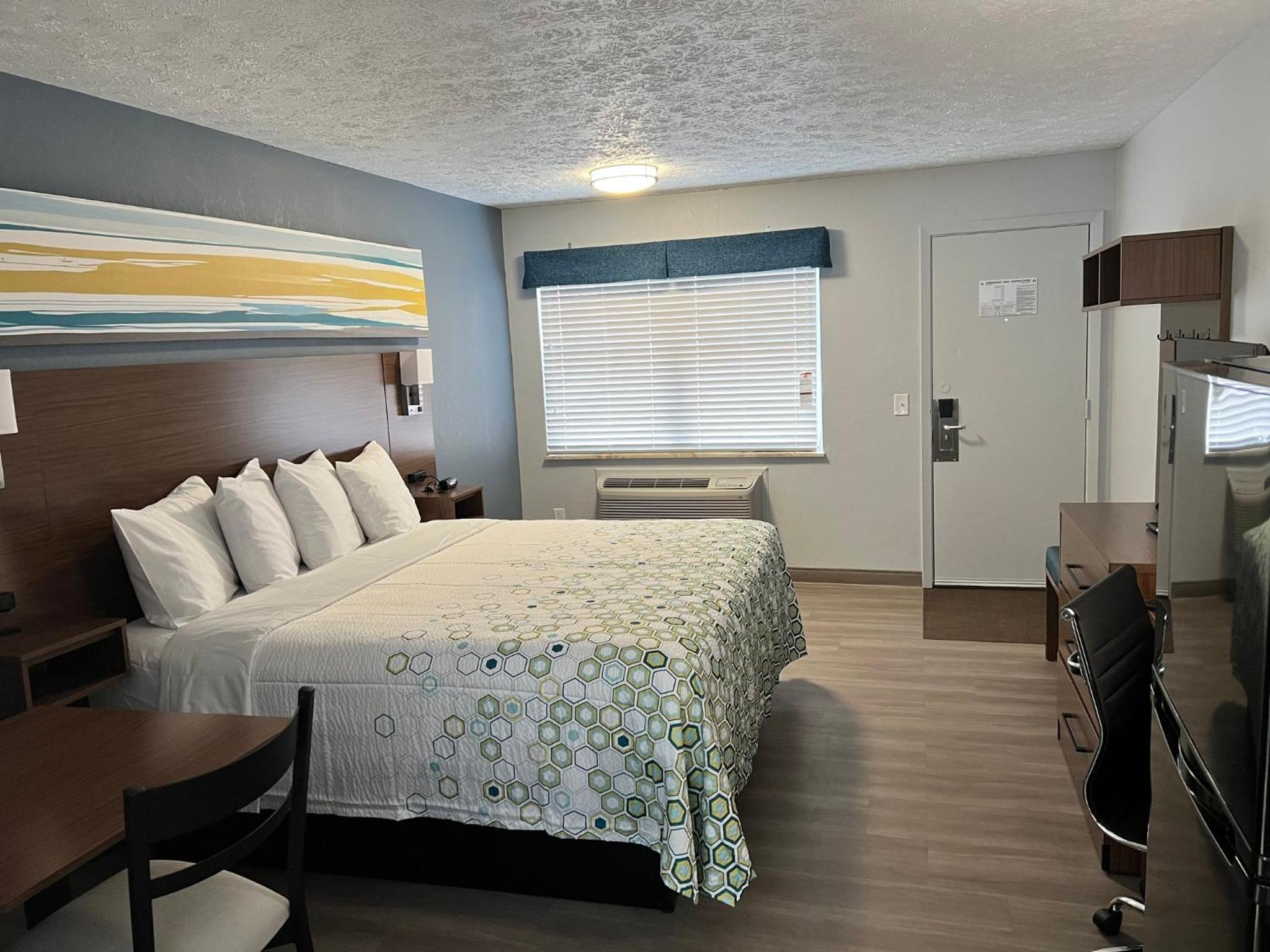 استوديو بسرير كينج، Red Roof Inn Georgetown - Lexington North 2/10