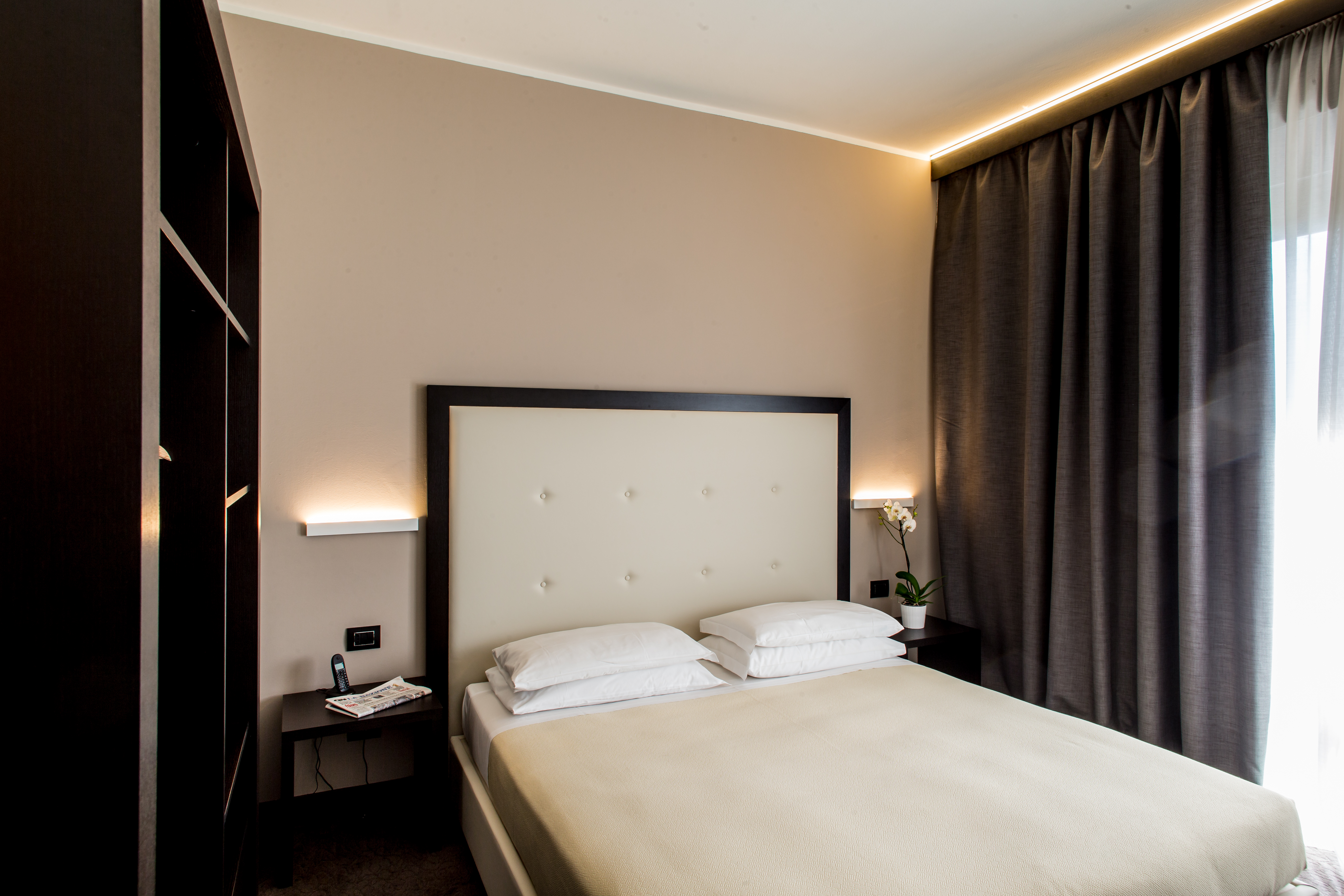 SUPERIOR, DOUBLE BED