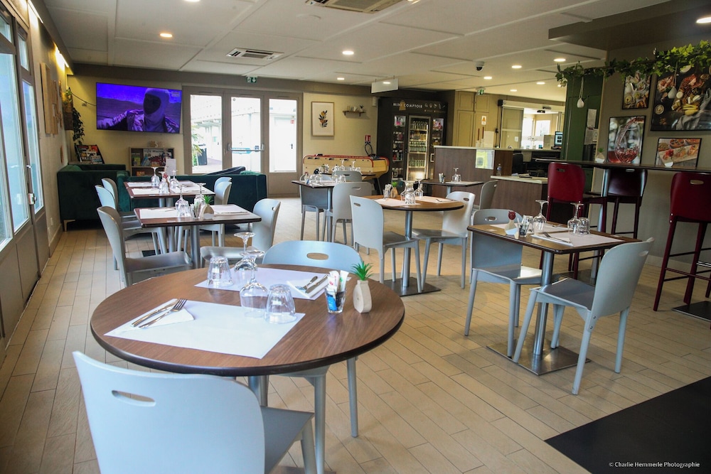 Hotel Campanile Montargis Amilly 45/64