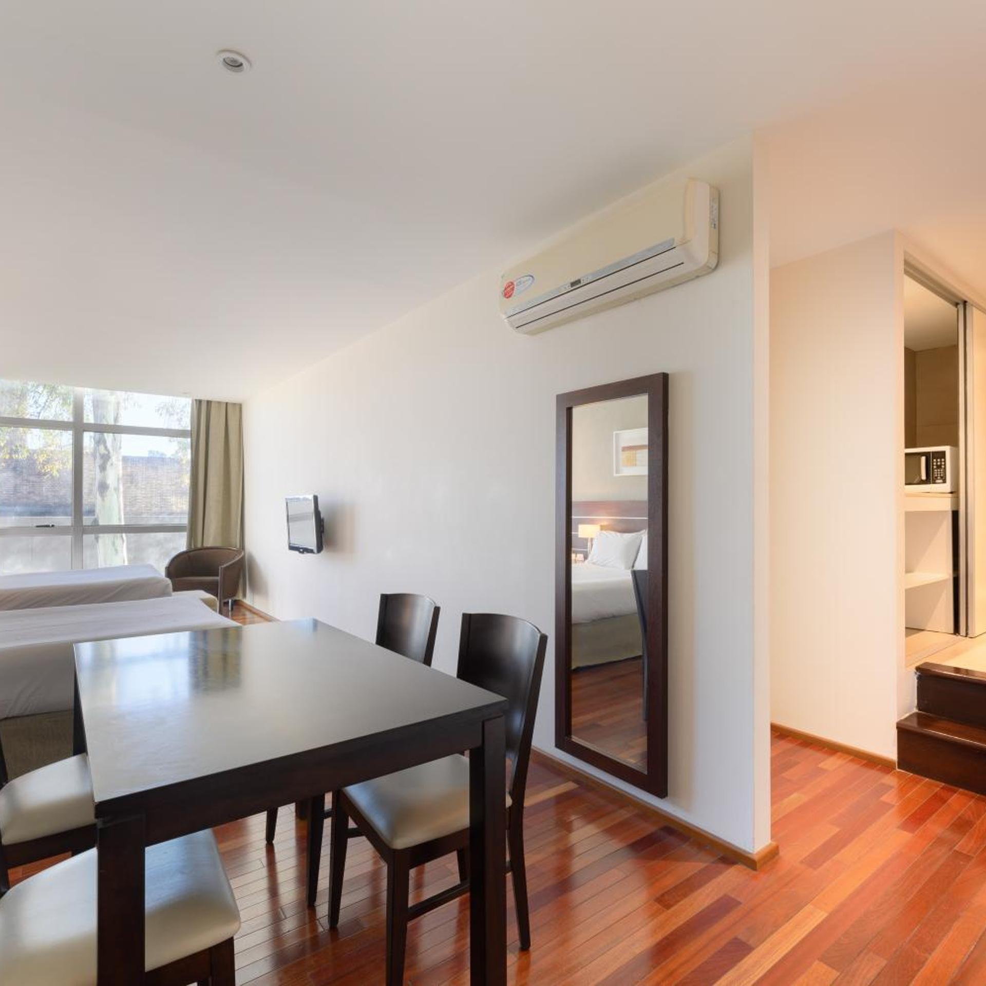 Orfeo Suites Hotel 34/50
