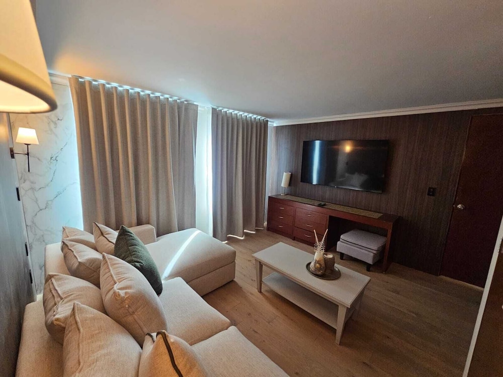 Suites Hipolito Taine 35/50