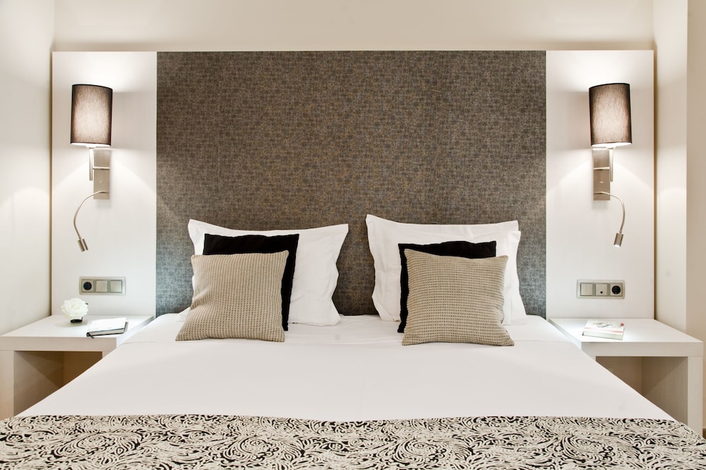 Up Suites Bcn 9/44