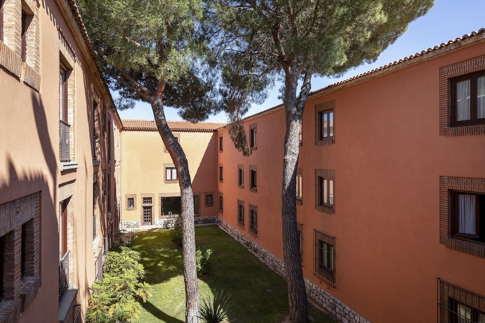 PARADOR DE TORDESILLAS 44/50