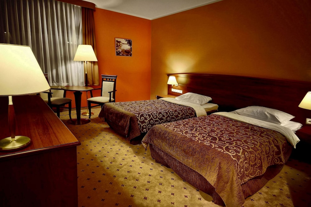 Grand Royal Hotel Conference & Spa 9/74