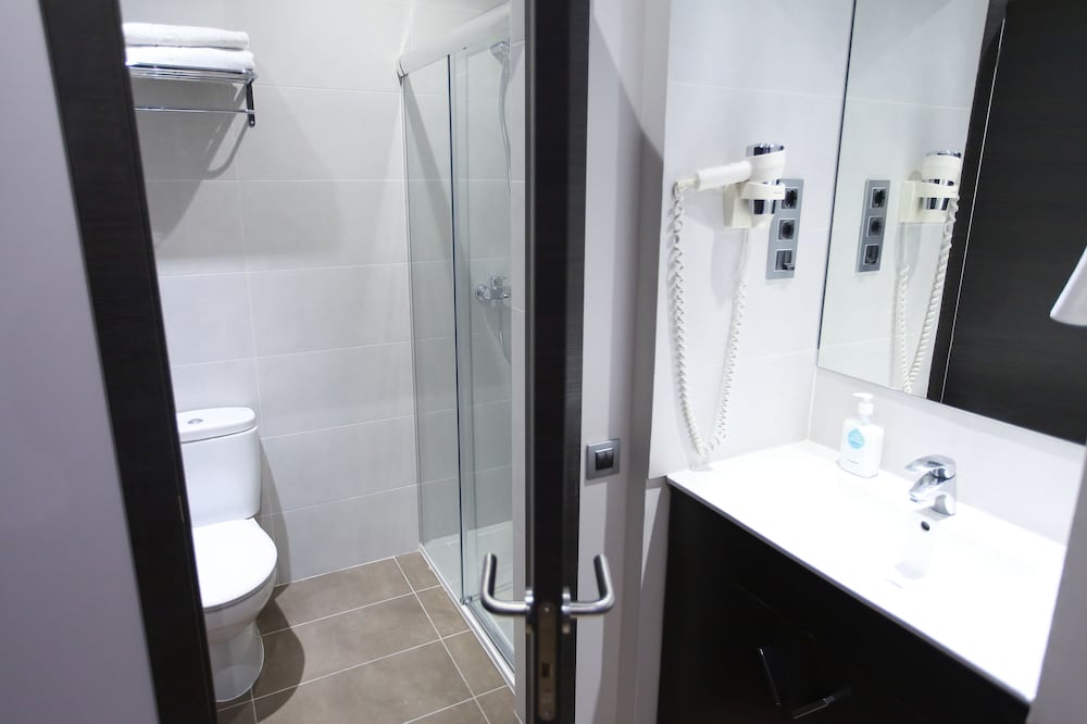 Hostal Las Flores 11/60