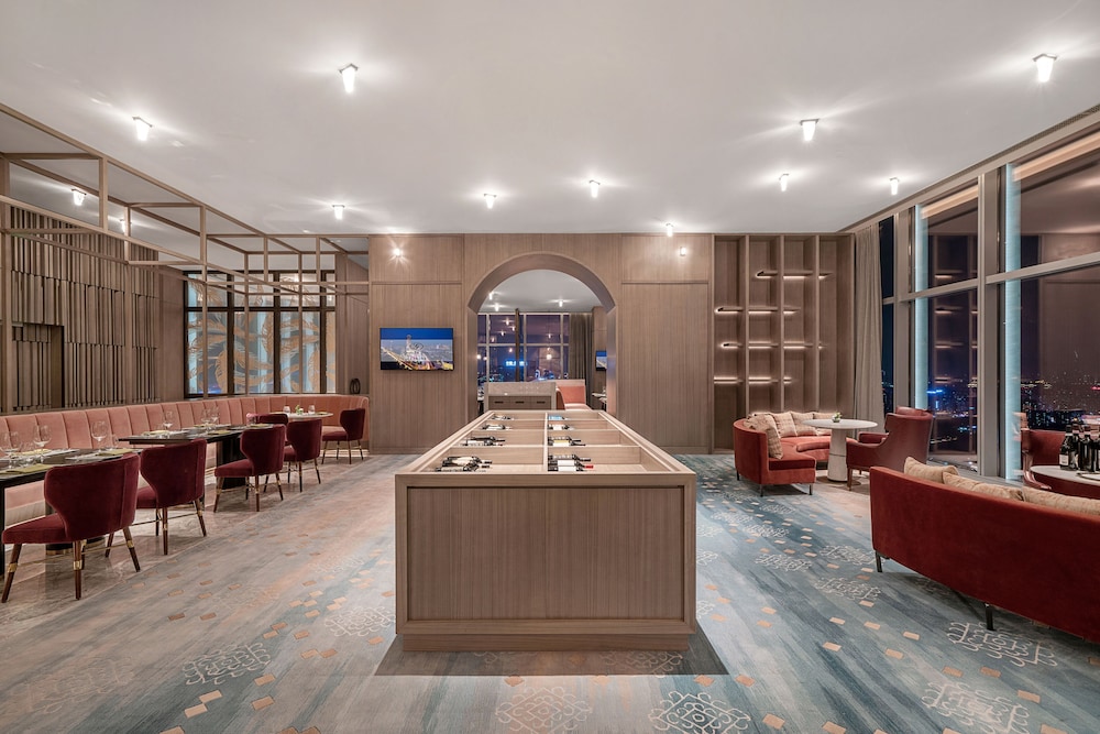 Grand Bay Hotel Chengdu 22/50