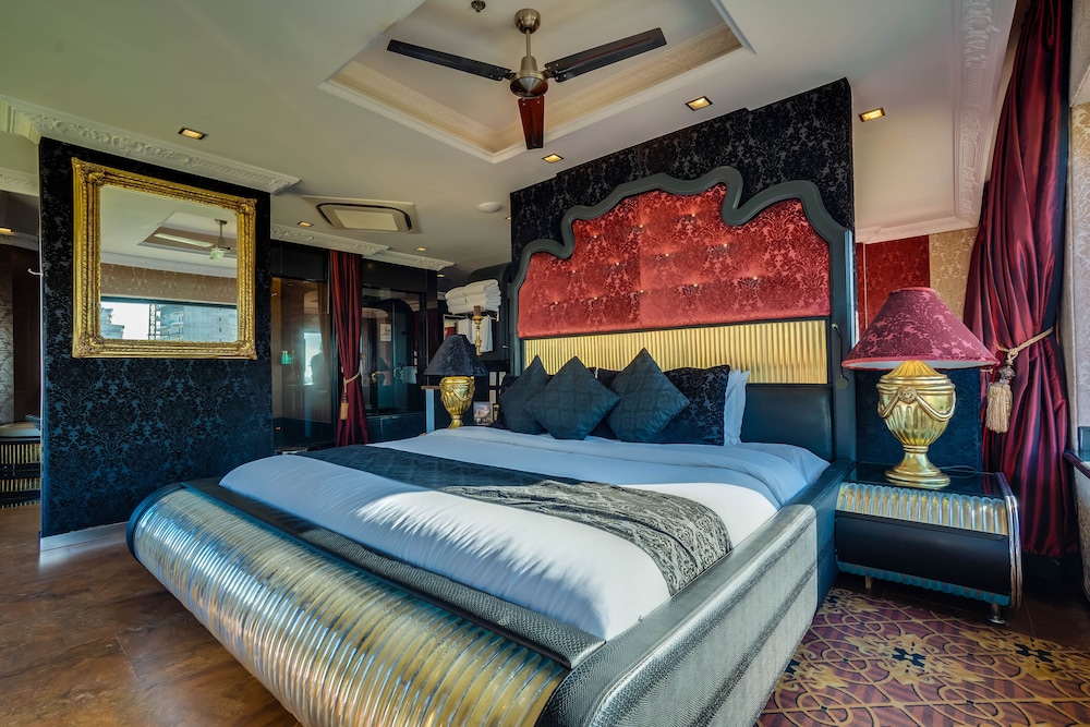 FIESTA, LIFESTYLE, SUITE