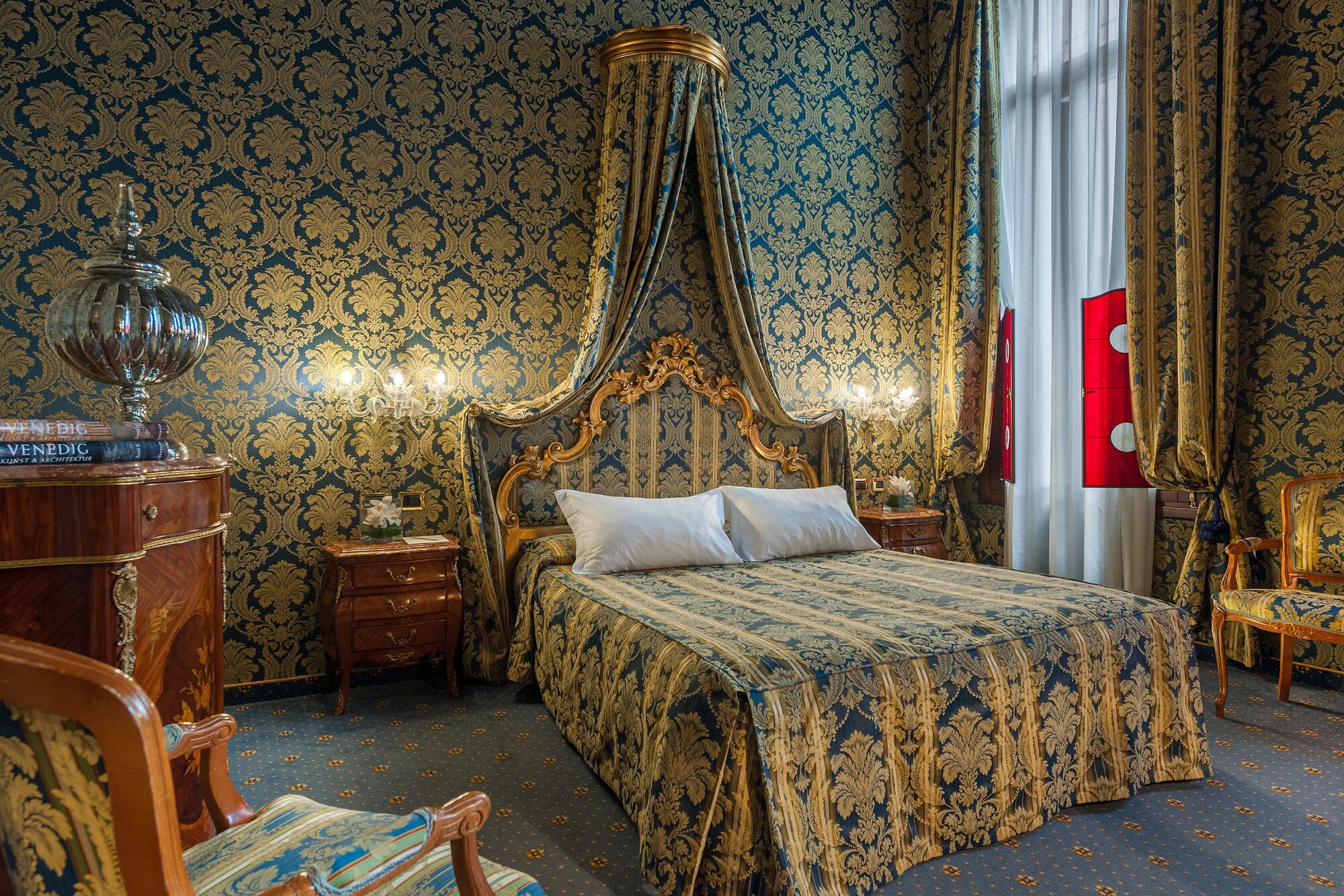 غرفة سوبيريور بسرير مزدوج، Hotel Al Ponte Antico 3/7
