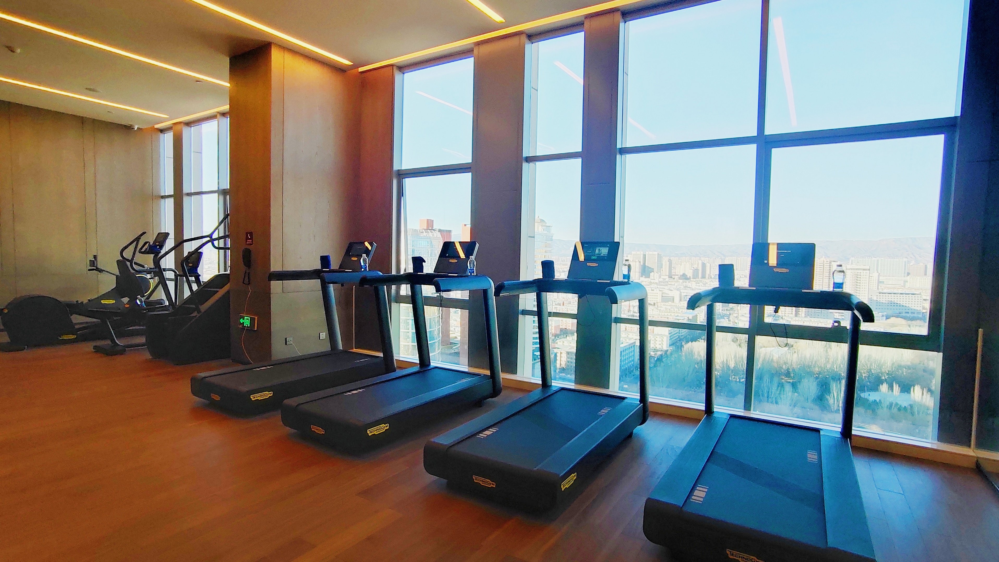 Crowne Plaza Hohhot City Center 43/76