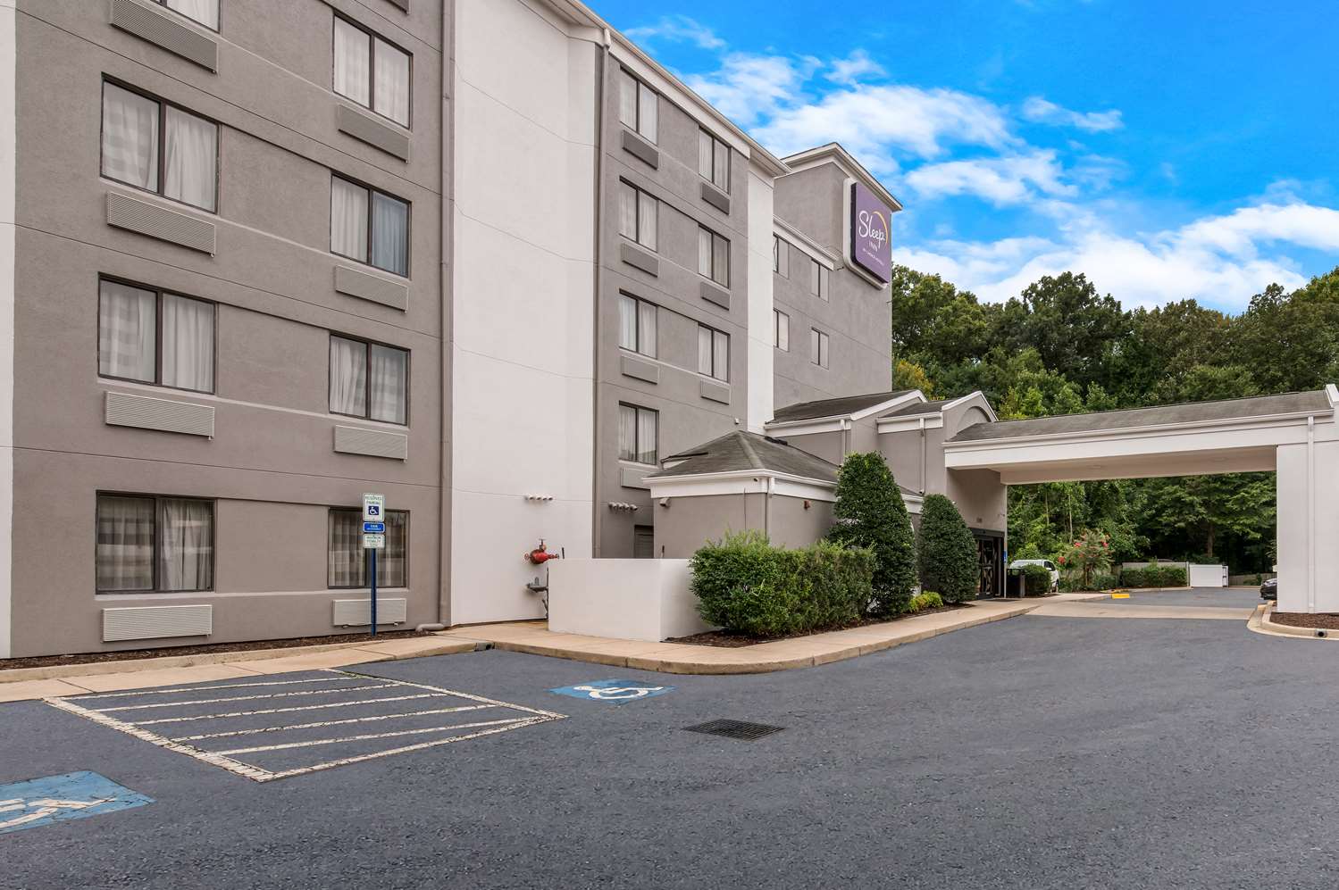 Sleep Inn North Lake 18/18