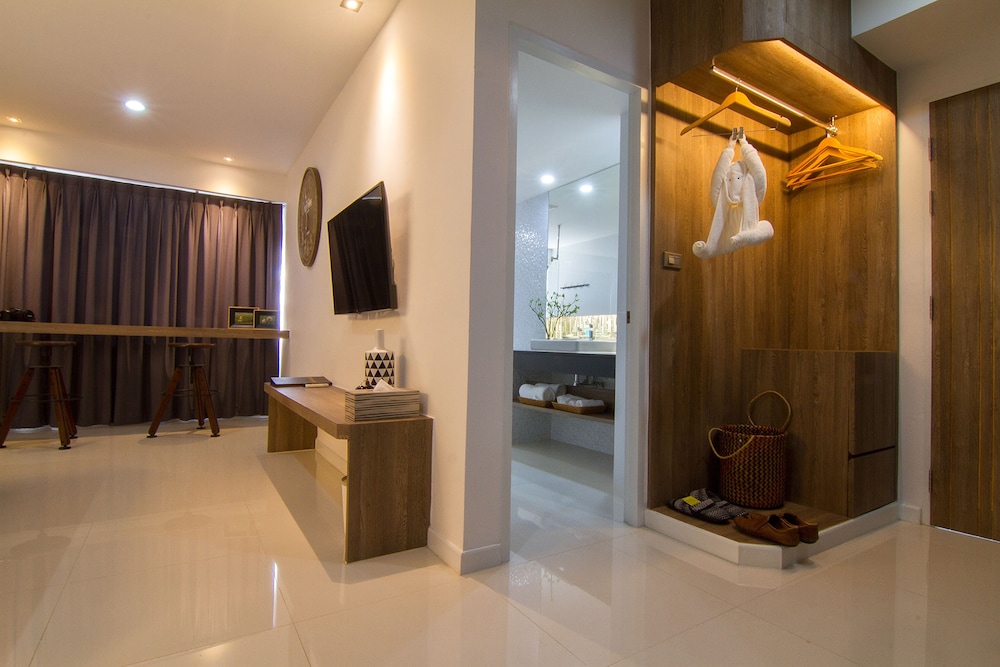 Bossotel Chiang Mai 37/50
