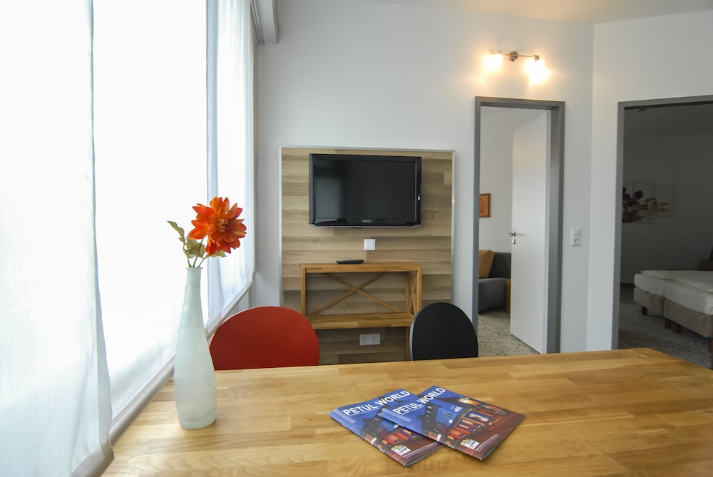 Petul Apart Hotel Am Ruhrbogen 34/45