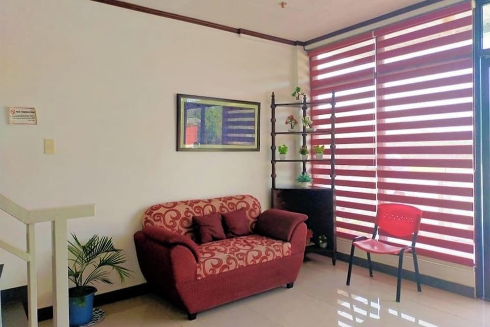 EC Hotel near Laoag Airport by ZUZU 23/34