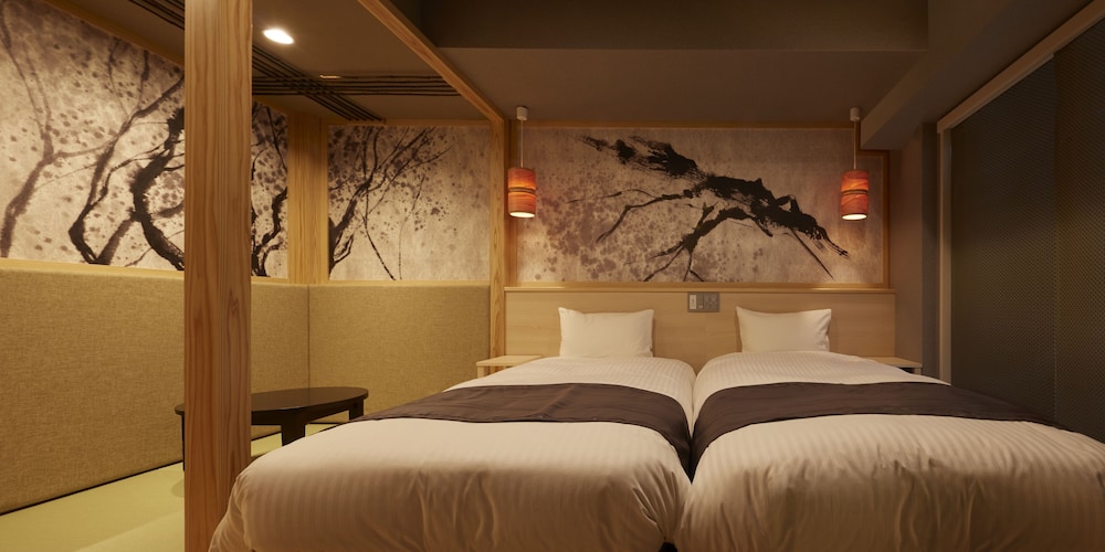 Sakura Sky Hotel 15/50