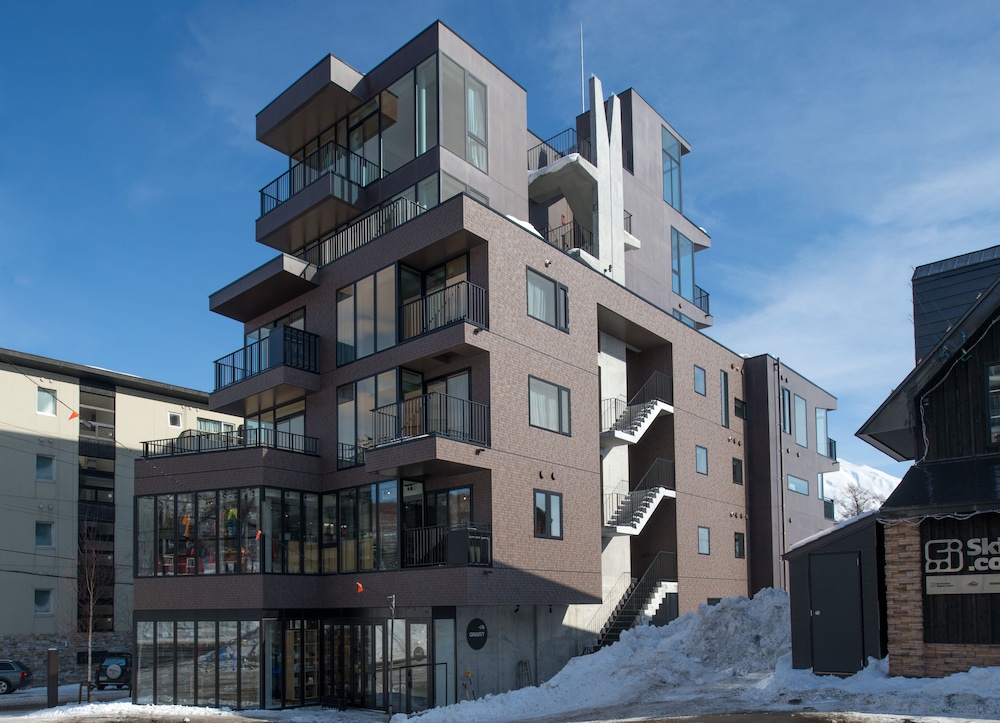 Muse Niseko 4/50