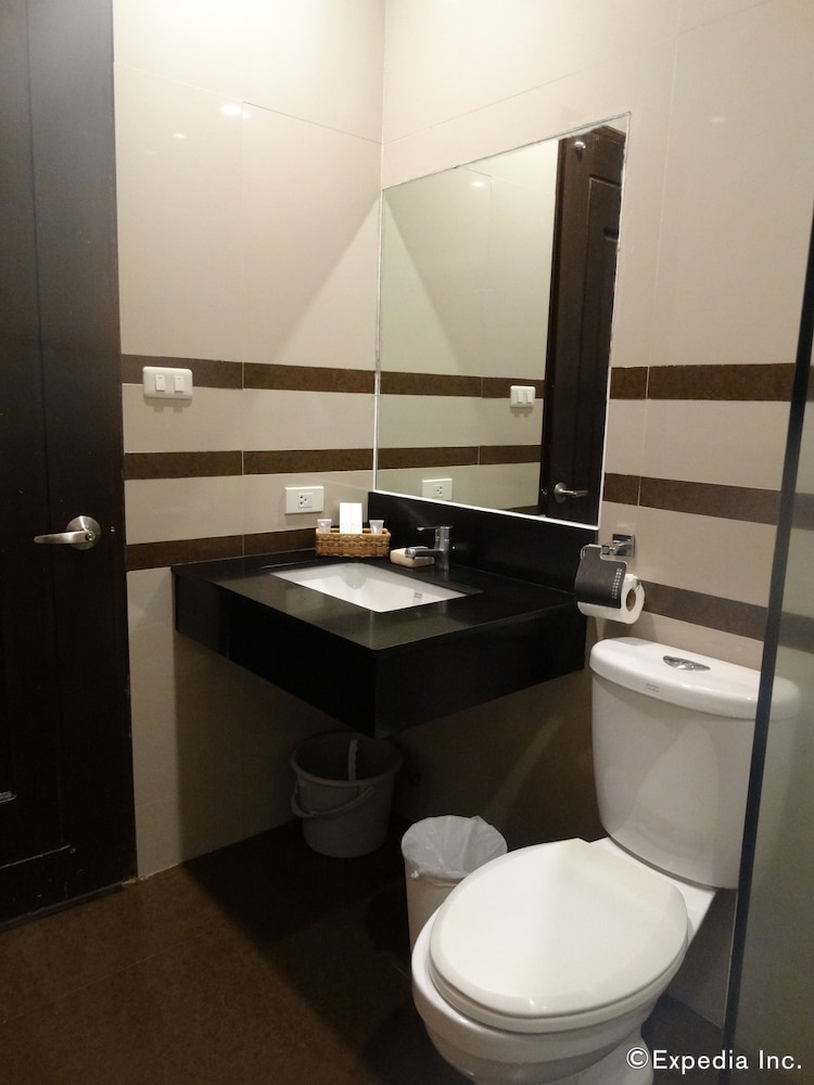 Infinity Suites 45/45