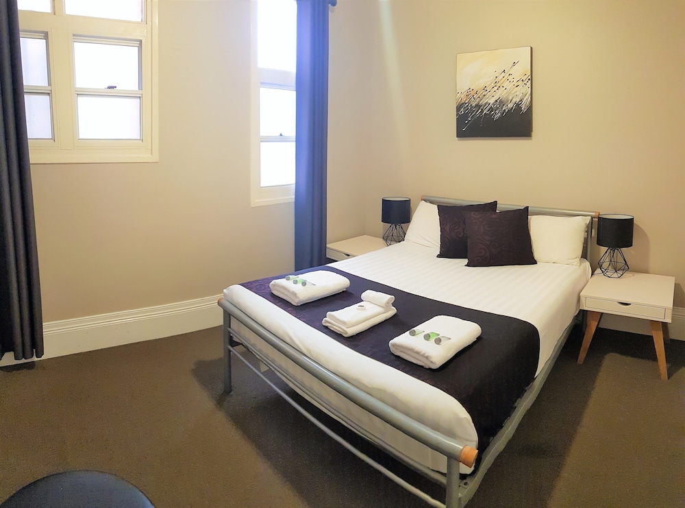 Inner, Double Bed
