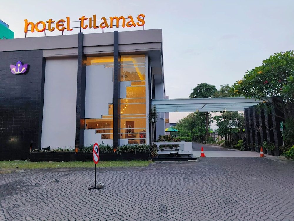 Hotel Tilamas Juanda 55/63