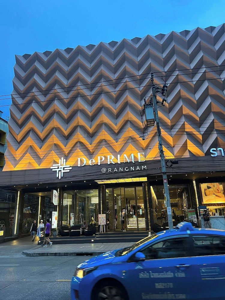 De Prime Rangnam Hotel 5/37