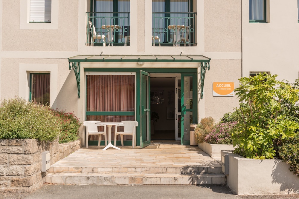 Pierre And Vacances Residence Ty Mat 1/32