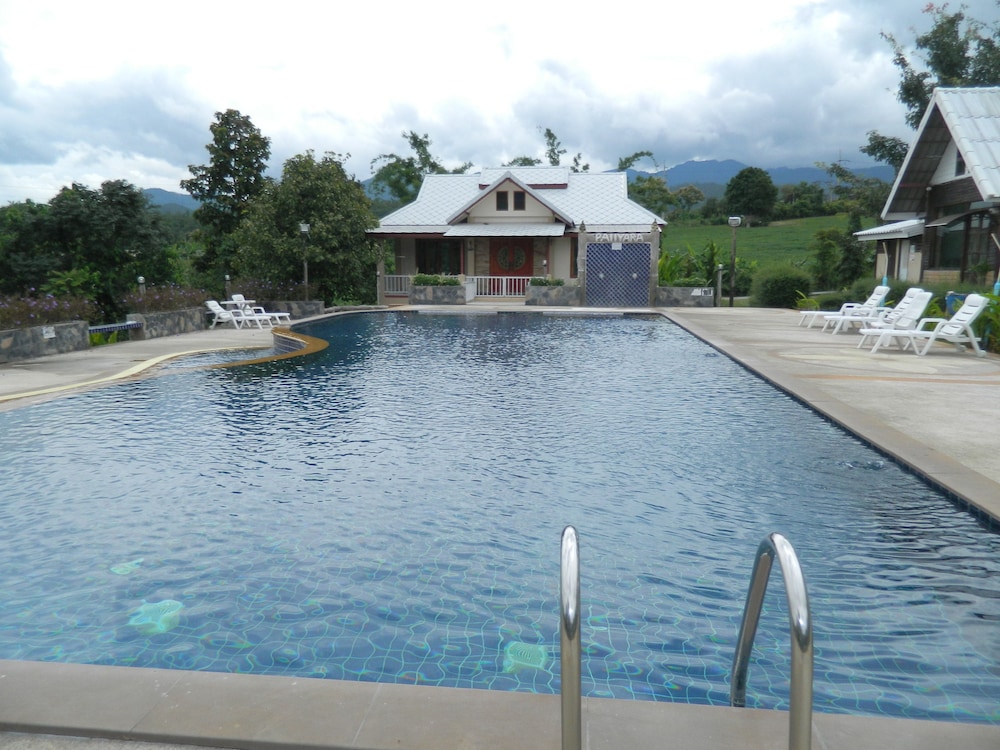 PAI IYARA RESORT 67/68