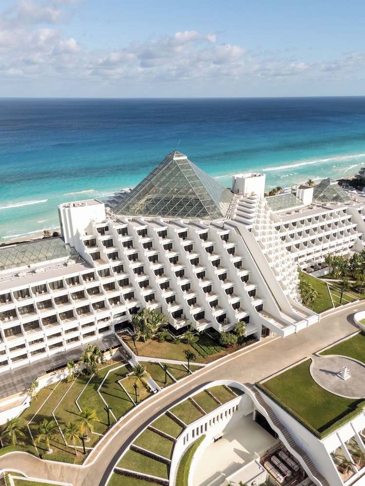 Paradisus Cancun 3/71