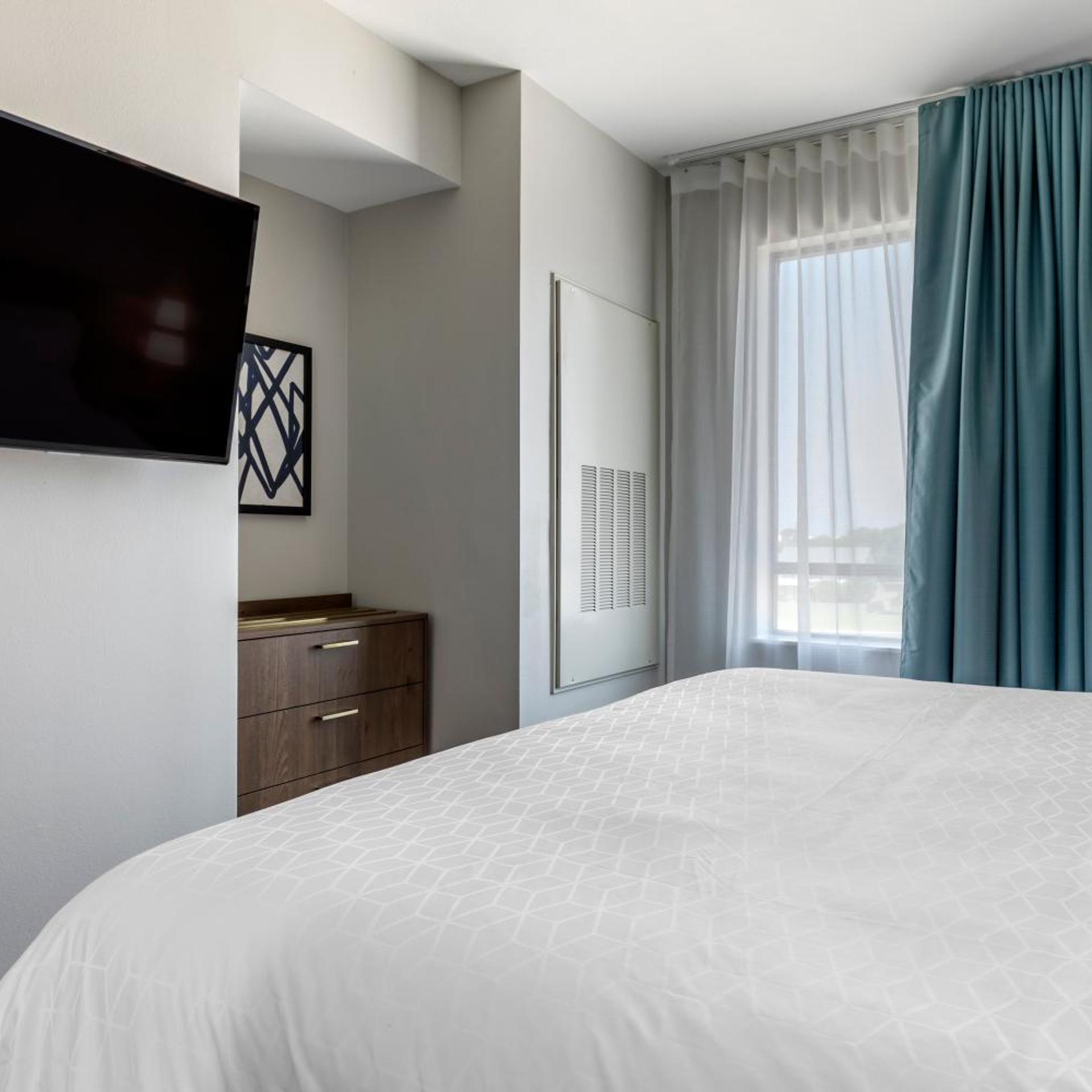 Room, King Bed, Accessible