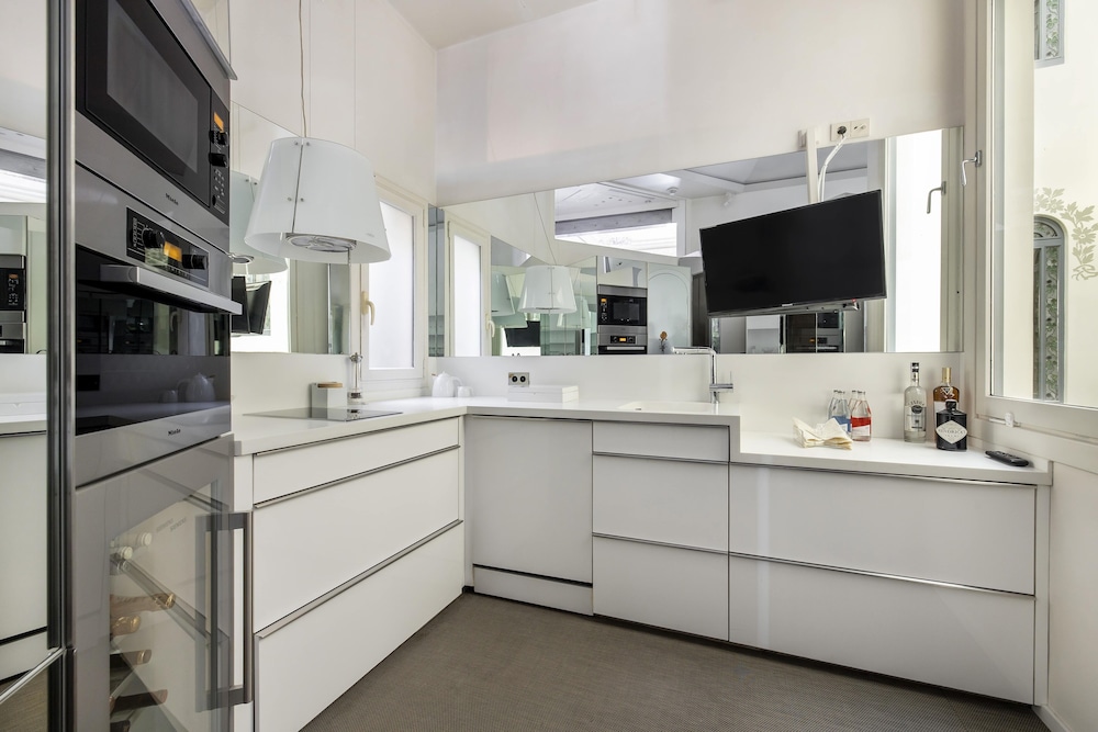 El Palauet Royal Suites 30/50