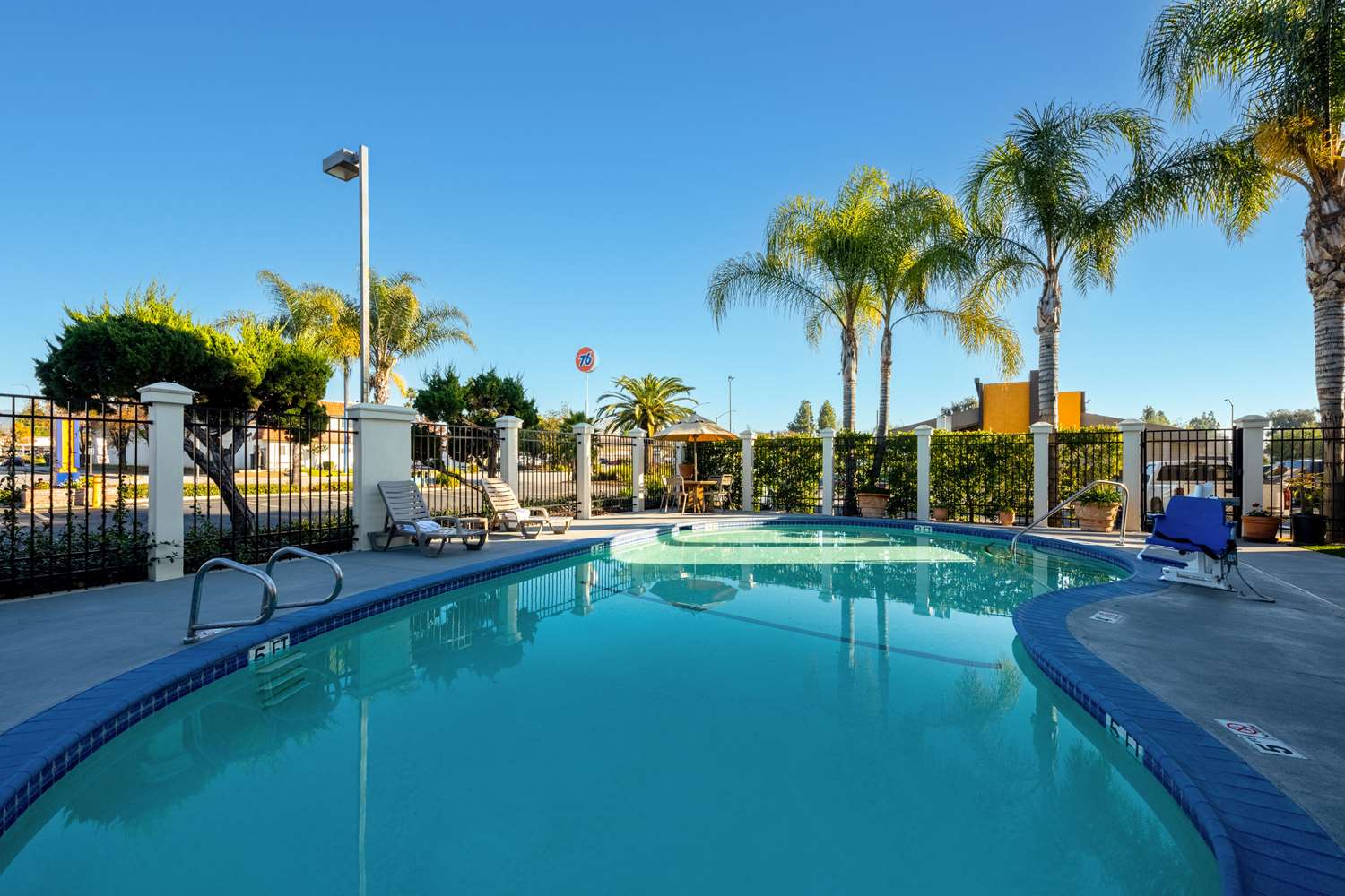Comfort Inn Gilroy 8/15