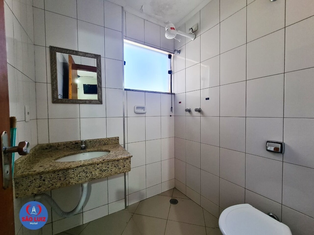 Hotel São Luiz 45/48