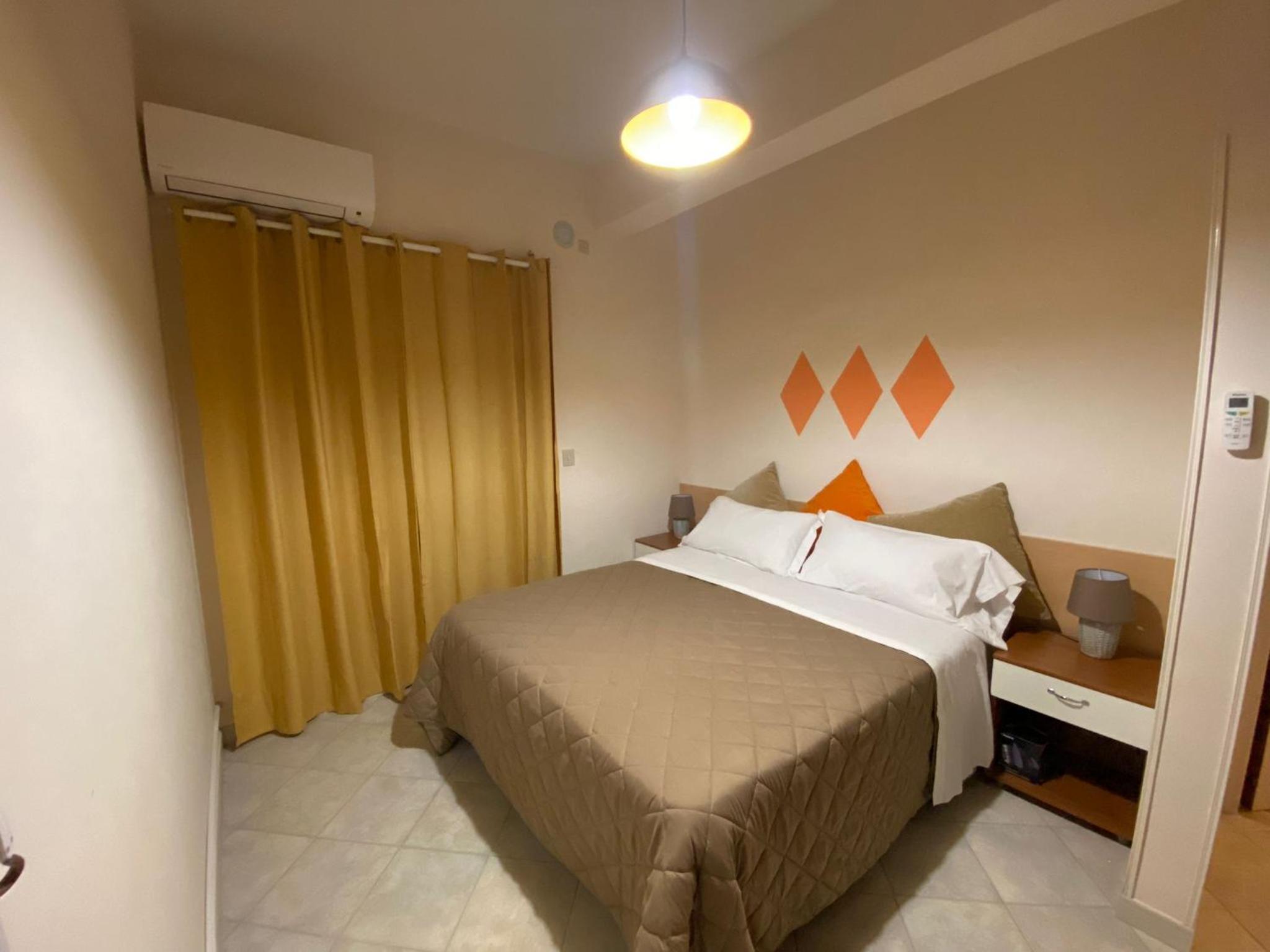Hotel Centosedici 13/50